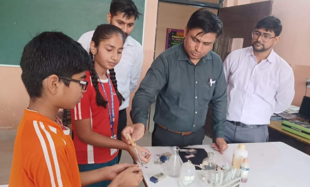 Science club experiments students The Taksh Shila School Faridabad STEM
