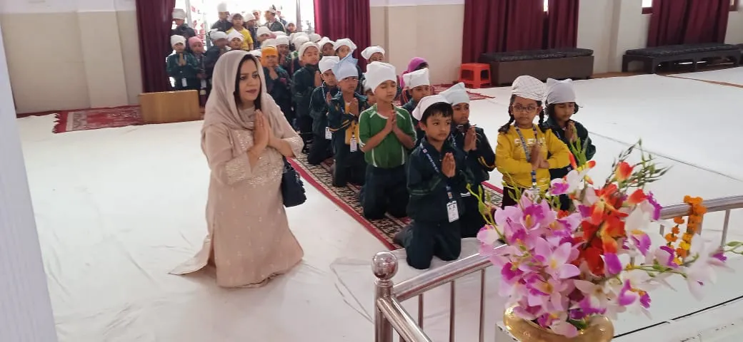 Social skills teamwork students The Taksh Shila School Faridabad community